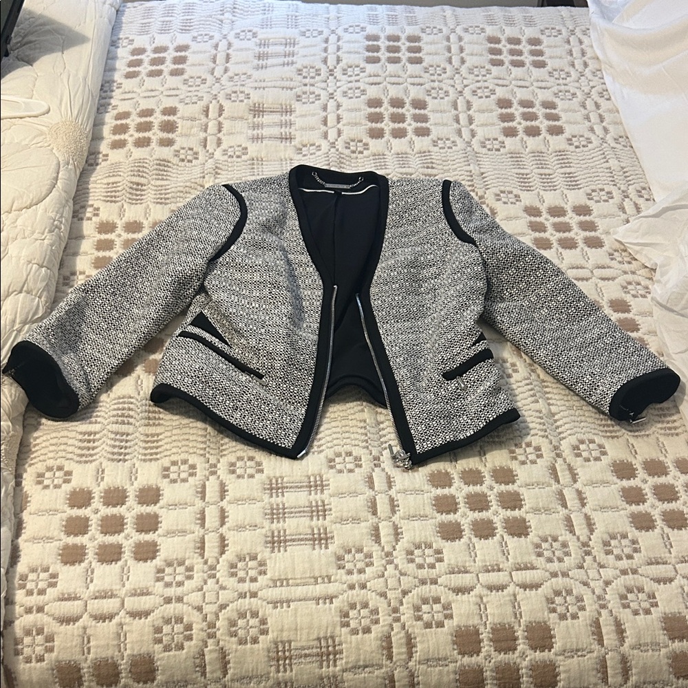 White House Black Market Black and Gray Blazer